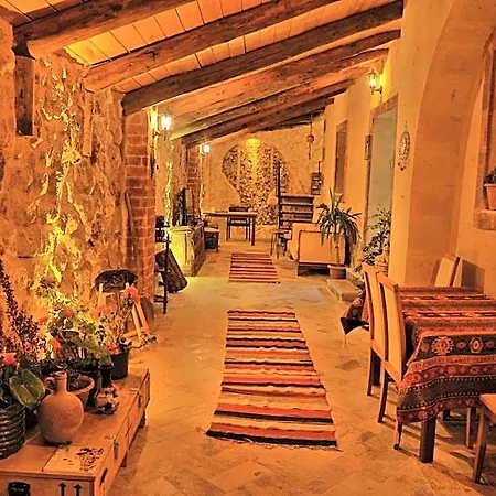 Отель Alphan Cappadocia Невшехир